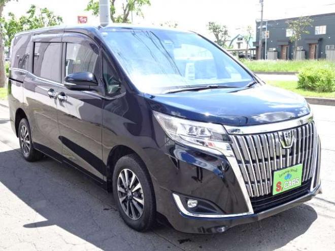 エスクァイア2.0 Gi 4WD　本州車　保証1年/走行距離無制限　後期 4WD　セーフティセンス　両側パワースライドドア　バックカメラ　本革シート　前席シートヒーター　アイドリングストップ　ビルトインETC　LEDヘッドライト　冬タイヤ付 2000