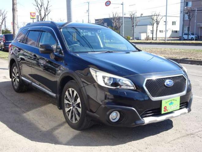 レガシィアウトバック 2.5 リミテッド 4WD　本州車　保証1年/走行距離無制限　4WD　アイサイトVer3　本革シート　パワーバックドア　全席シートヒーター　バックカメラ パワーシート ハーマンカードンサウンドシステム　シートメモリー 冬タイヤ付き LEDライト 2500