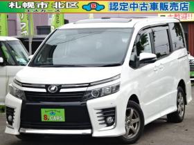 ヴォクシー　2.0 ZS 4WD　本州車　保証/走行距離無制限　サンルーフ　4WD　ツインムーンルーフ　両側パワースライドドア　純正9型ナビ　　バックカメラ　Bluetooth接続　前後ドライブレコーダー　コーナーセンサー　ETC　LEDヘッドライト 2000