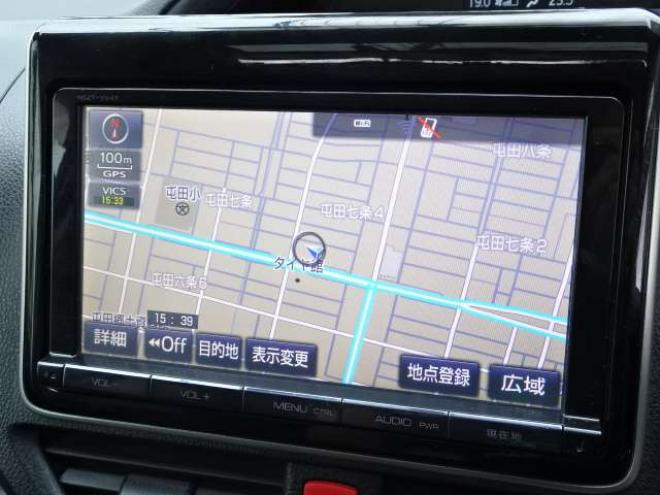 ヴォクシー2.0 ZS 4WD　本州車　保証/走行距離無制限　サンルーフ　4WD　ツインムーンルーフ　両側パワースライドドア　純正9型ナビ　　バックカメラ　Bluetooth接続　前後ドライブレコーダー　コーナーセンサー　ETC　LEDヘッドライト 2000