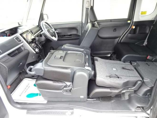 タントカスタム RS トップエディション SAII 4WD　保証1年/走行距離無制限　4WD　ワンオーナー　衝突軽減ブレーキシステム　両側パワースライドドア　純正ナビ　地デジ　Bカメラ　HDMI入力　純正エンジンスターター LEDヘッドライト　ハーフレザーシート　冬タイヤ付 660