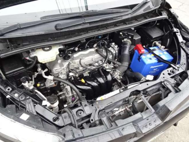 ヴォクシー2.0 ZS 煌 4WD　本州車　保証1年/走行距離無制限　4WD　後期　トヨタセーフティセンス　両側パワースライドドア　純正ナビ　地デジ　バックカメラ　エンジンスターター　LEDヘッドライト　ドライブレコーダー　AUTOHIビーム 2000