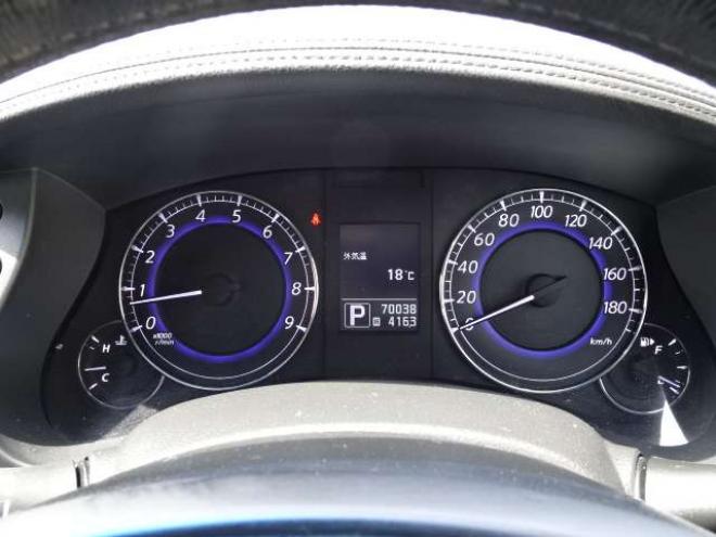 スカイラインクロスオーバー3.7 370GT FOUR タイプP 4WD　本州車　純正エアロ　メーカーナビ　地デジ　フロントカメラ　サイドカメラ　バックカメラ　BOSEサウンドシステム　黒本革シート　パワーシート　シートヒーター　ETC　プッシュスタート　ステアリングスイッチ 3700