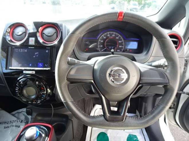 ノート1.2 e-POWER NISMO　本州車　ハイブリットシステム保証2年付　ワンオーナー　社外ナビ　Bluetooth接続　 エマージェンシーブレーキサポート　車線逸脱警報　NISMO純正アルミ　純正LEDヘッドライト　プッシュスタート　冬タイヤ付 2WD 1200