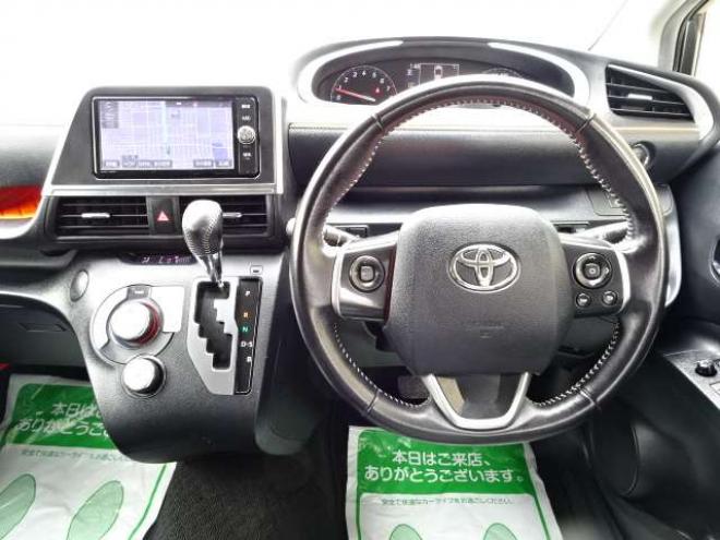 シエンタ1.5 G 4WD　本州車　保証1年/走行距離無制限　4WD　モデリスタエアロ　トヨタセーフティセンス　純正ナビ　地デジ　バックカメラ　ビルトインETC　ステアリングスイッチ　スマートキー　プッシュスタート　ドライブレコーダー 1500