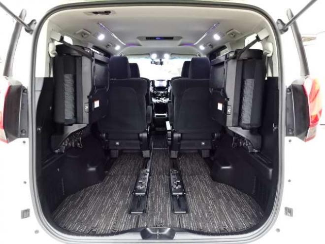 アルファード2.5 S 4WD　本州車　保証1年/走行距離無制限　4WD　両側パワースライドドア　社外9型ナビ　地デジ　バックカメラ　Bluetooth接続　LEDヘッドライト　前後ドライブレコーダー　ビルトインETC　冬タイヤ付属　純正18インチアルミ 2500