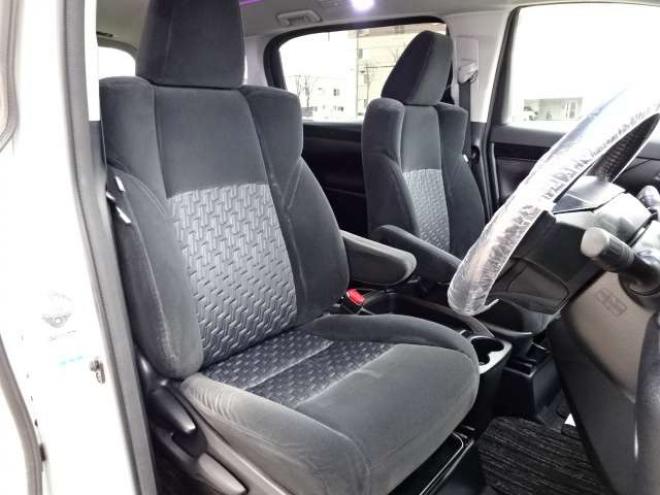 アルファード2.5 S 4WD　本州車　保証1年/走行距離無制限　4WD　両側パワースライドドア　社外9型ナビ　地デジ　バックカメラ　Bluetooth接続　LEDヘッドライト　前後ドライブレコーダー　ビルトインETC　冬タイヤ付属　純正18インチアルミ 2500