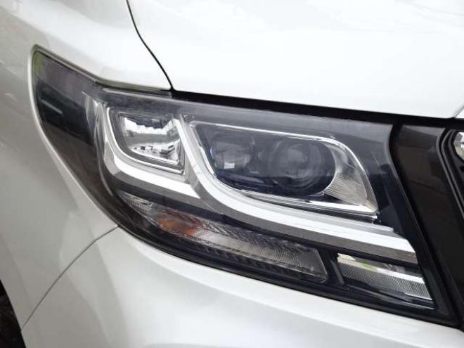 アルファード2.5 S 4WD　本州車　保証1年/走行距離無制限　4WD　両側パワースライドドア　社外9型ナビ　地デジ　バックカメラ　Bluetooth接続　LEDヘッドライト　前後ドライブレコーダー　ビルトインETC　冬タイヤ付属　純正18インチアルミ 2500