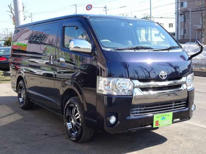 ハイエースバン3.0 スーパーGL ダークプライム ロングボディ ディーゼルターボ 4WD　本州車　即日納可　新品タイミングベルト/ウォーターポンプ交換込3.0ディーゼルターボ　ダークプライム　DELF&NASCARホワイトレタータイヤ　バックカメラ　オプションLSD　LEDヘッドライト 木目ハンドル 3000
