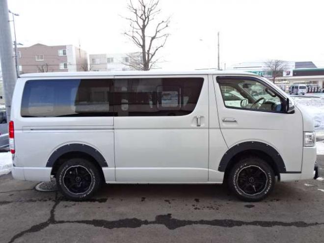 ハイエースバン2.8 スーパーGL ロング ディーゼルターボ 4WD　本州車　4WD　プッシュスタート　スマートキー　オートマチックハイビーム　ETC　MID　GRCIA　WHEEL　バックカメラ　リヤヒーター　リヤエアコン　AC100V　冬タイヤ付属 2800
