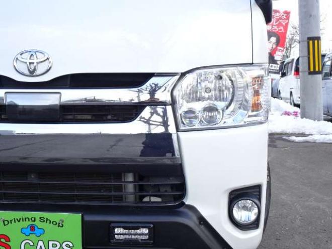 ハイエースバン2.8 スーパーGL ロング ディーゼルターボ 4WD　本州車　4WD　プッシュスタート　スマートキー　オートマチックハイビーム　ETC　MID　GRCIA　WHEEL　バックカメラ　リヤヒーター　リヤエアコン　AC100V　冬タイヤ付属 2800