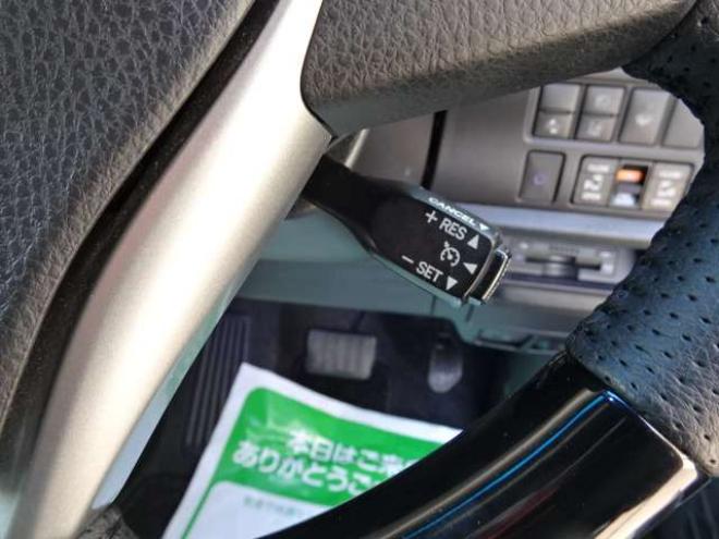 エスクァイア2.0 Gi 4WD　本州車　保証1年/走行距離無制限　4WD　モデリスタエアロ　トヨタセーフティセンスC　TEIN車高調　純正オプショングリル　両側パワースライドドア　純正10型ナビ　TV　バックカメラ　純正エンジンスターター 本革 2000