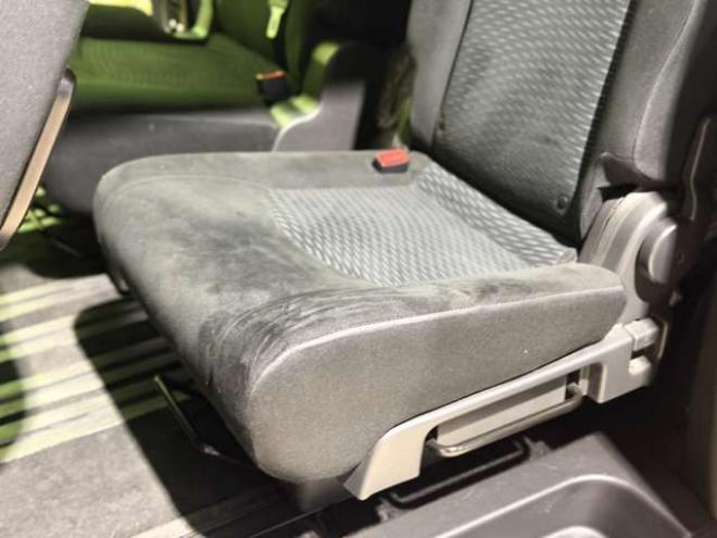 セレナ2.0 20X 4WD　防錆塗装4WDエンスタBカメETC積込タイヤ 2000