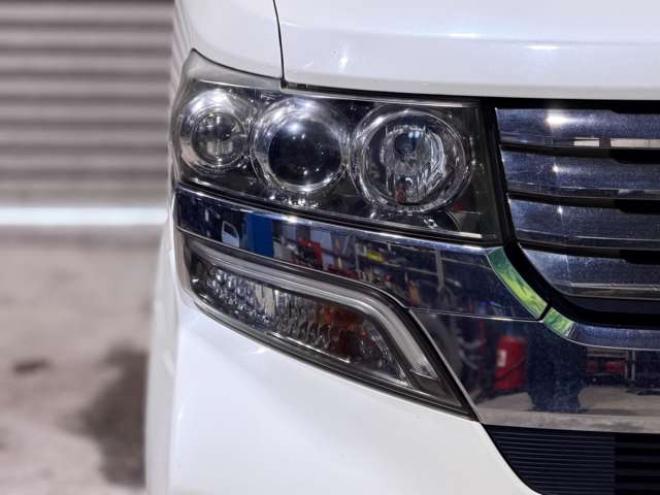 N-BOXカスタムG ターボSSパッケージ 4WD　防錆塗装4WDTVナビBカメエンスタ 660