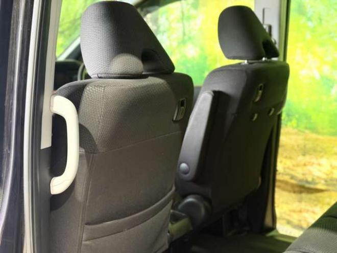 ステップワゴン2.0 スパーダ Z インターナビ セレクション 4WD　防錆塗装4WDTVナビBカメエンスタETC 2000