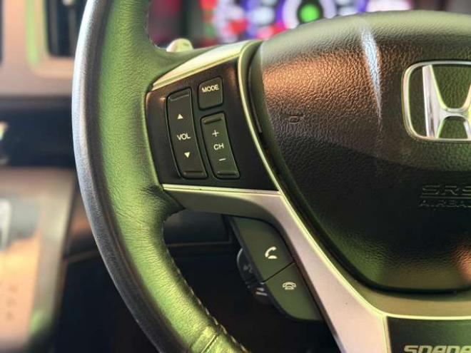 ステップワゴン2.0 スパーダ Z インターナビ セレクション 4WD　防錆塗装4WDTVナビBカメエンスタETC 2000
