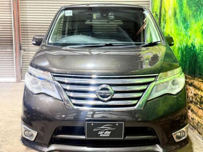 セレナ2.0 ハイウェイスター 4WD　防錆塗装4WDTVナビBカメETCドラレコ後席モニタ 2000
