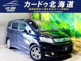 フリードスパイクハイブリッド　1.5 ジャストセレクション　防錆塗装4WDTVナビBカメETC 1500