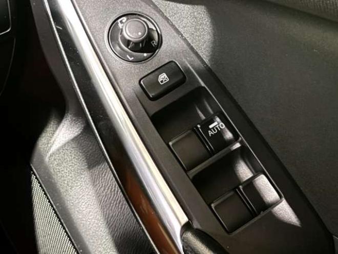 アテンザワゴン2.2 XD ディーゼルターボ　防錆塗装TVナビBカメ 2WD 2200