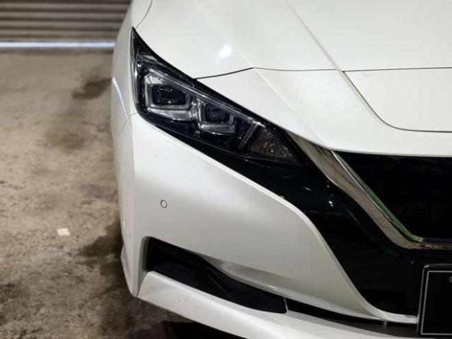 リーフX 10万台記念車　TVBカメ積込タイヤETC 2WD 不明