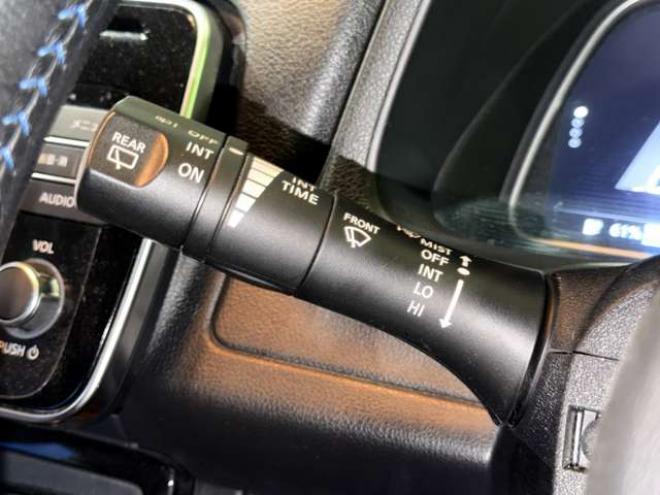 リーフX 10万台記念車　TVBカメ積込タイヤETC 2WD 不明