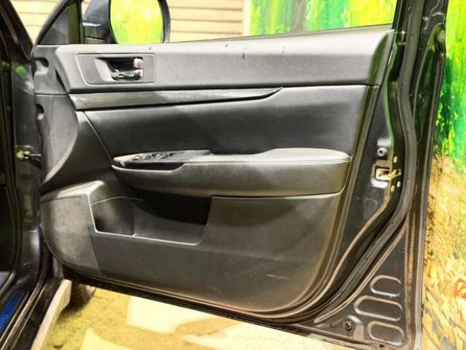 レガシィB4 2.5 GT Sパッケージ 4WD　防錆塗装4WDTVナビETC 2500