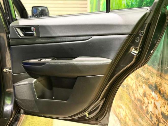 レガシィB4 2.5 GT Sパッケージ 4WD　防錆塗装4WDTVナビETC 2500