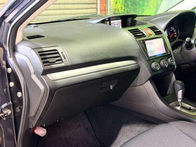 インプレッサスポーツ 1.6 i-L 4WD　防錆塗装4WDスマキーTVナビETC 1600