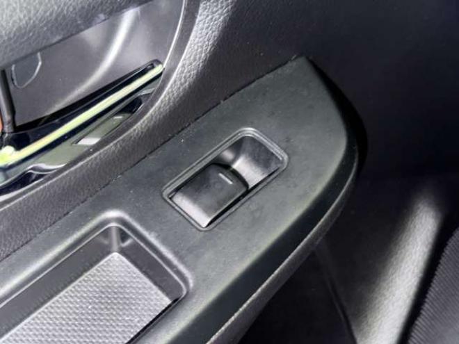 インプレッサスポーツ 1.6 i-L 4WD　防錆塗装4WDスマキーTVナビETC 1600