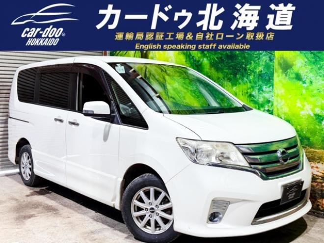 セレナ2.0 ハイウェイスター 4WD　防錆塗装4WDTVナビBカメエンスタ 2000