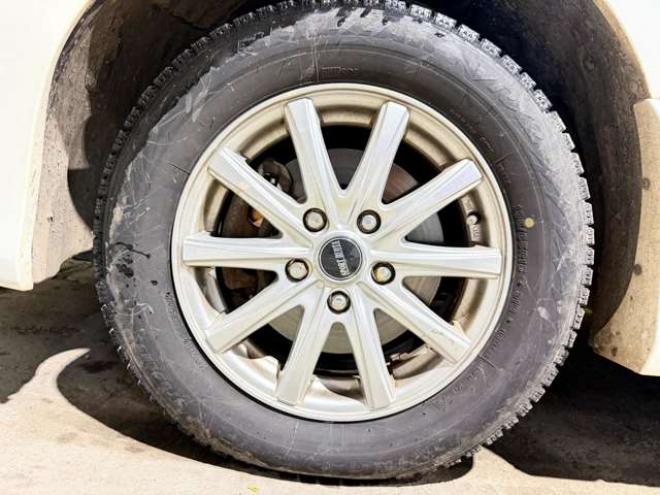 セレナ2.0 ハイウェイスター 4WD　防錆塗装4WDTVナビBカメエンスタ 2000