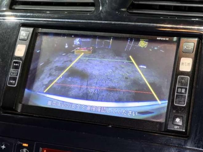 セレナ2.0 ハイウェイスター 4WD　防錆塗装4WDTVナビBカメエンスタ 2000