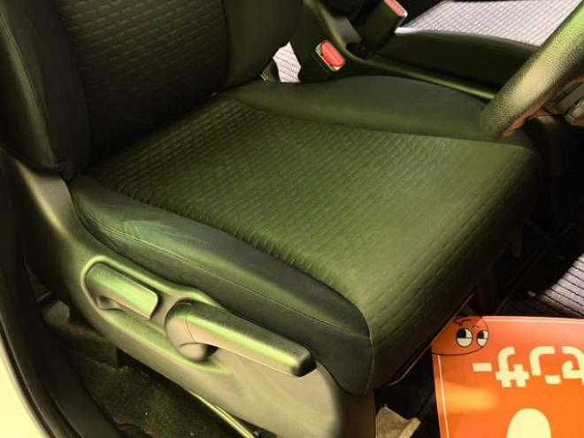 フリードスパイクハイブリッド1.5 ジャストセレクション　防錆塗装キーレスドラレコCD積込タイヤ 2WD 1500