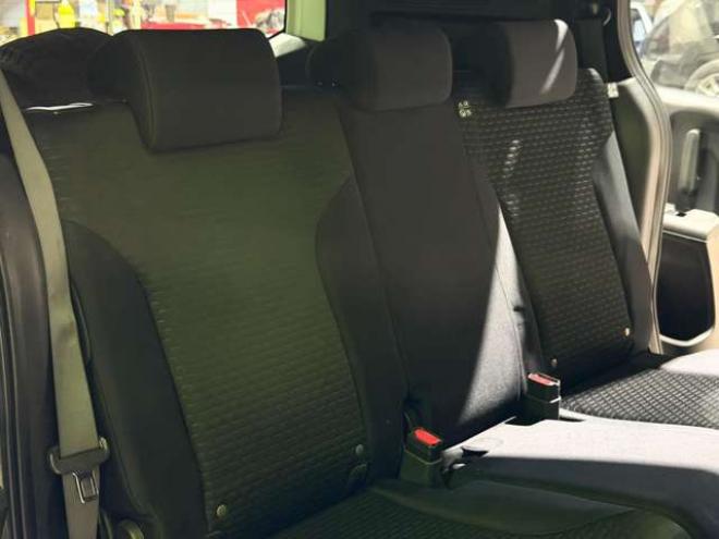 フリードスパイクハイブリッド1.5 ジャストセレクション　防錆塗装キーレスドラレコCD積込タイヤ 2WD 1500