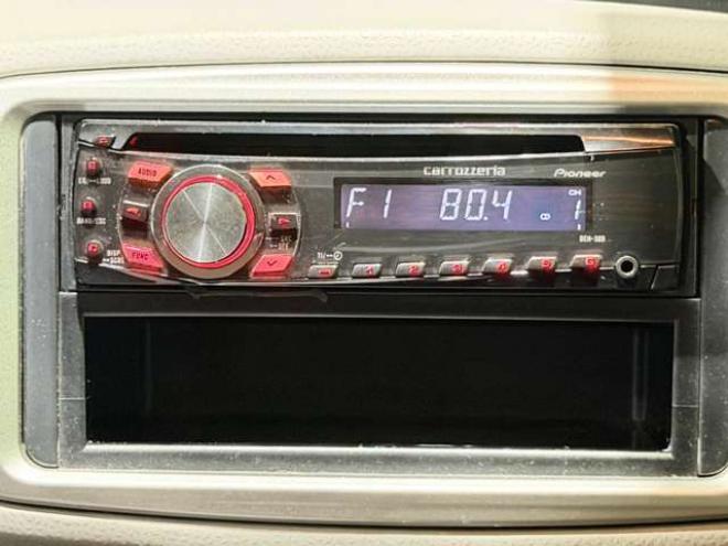 ヴィッツ1.3 U 4WD　防錆塗装4WDスマキーCDETC 1300