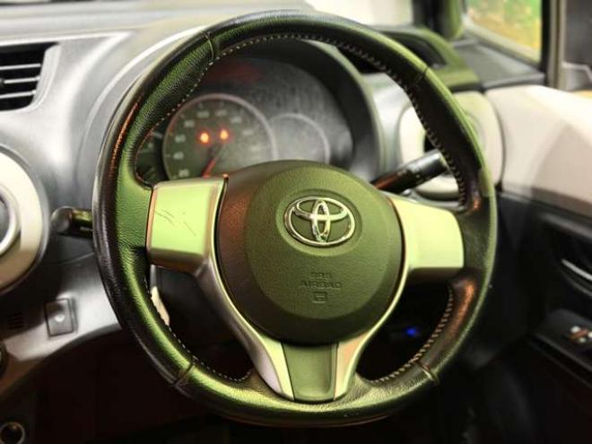 ヴィッツ1.3 U 4WD　防錆塗装4WDスマキーCDETC 1300
