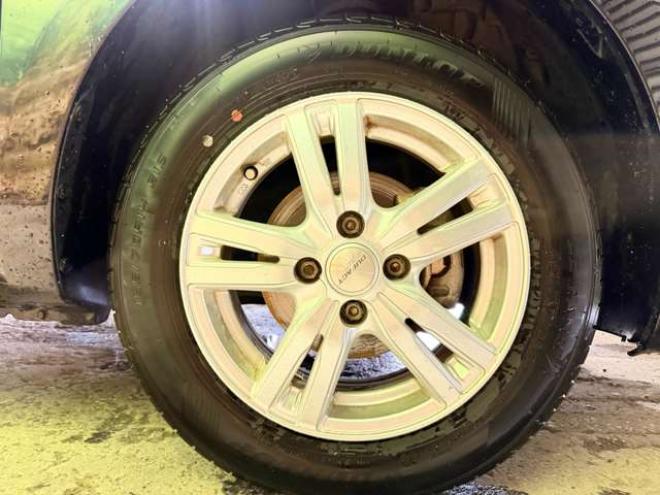マーチ1.2 X FOUR Vセレクション 4WD　防錆塗装4WDTVナビエンスタ 1200