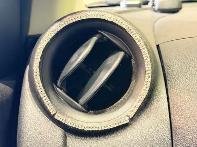 マーチ1.2 X FOUR Vセレクション 4WD　防錆塗装4WDTVナビエンスタ 1200