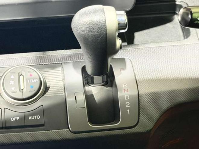 フリード1.5 フレックス ジャストセレクション 4WD　防錆塗装4WDキーレスナビETC 1500