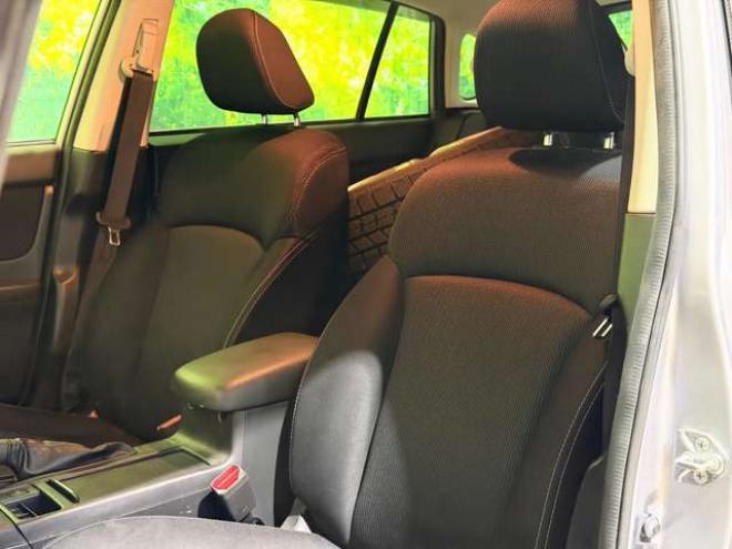 インプレッサスポーツ 1.6 i-L 4WD　防錆塗装4WDTVナビBカメETC積込タイヤ 1600