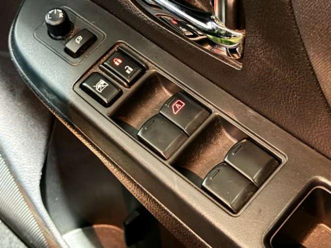 インプレッサスポーツ 1.6 i-L 4WD　防錆塗装4WDTVナビBカメETC積込タイヤ 1600