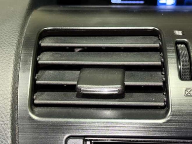 インプレッサスポーツ 1.6 i-L 4WD　防錆塗装4WDTVナビBカメETC積込タイヤ 1600