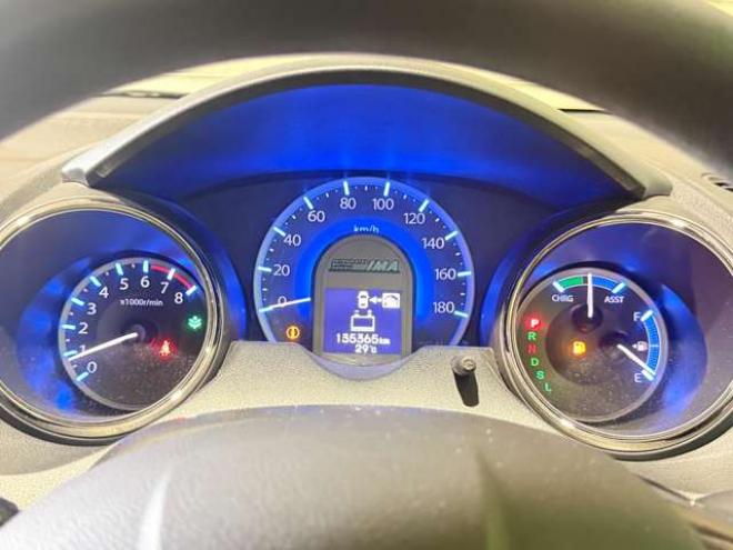 フィットシャトルハイブリッド1.3 C　防錆塗装キーレスCDポータブルTV積込タイヤ 2WD 1300