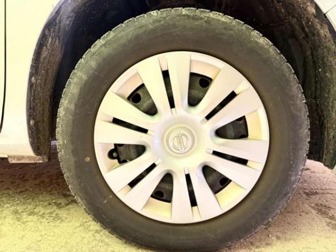 セレナ2.0 20X Vセレクション+Safety 4WD　防錆塗装4WDTVナビETCドラレコ積込タイヤ 2000