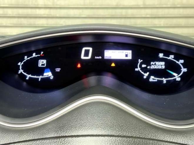セレナ2.0 20X Vセレクション+Safety 4WD　防錆塗装4WDTVナビETCドラレコ積込タイヤ 2000