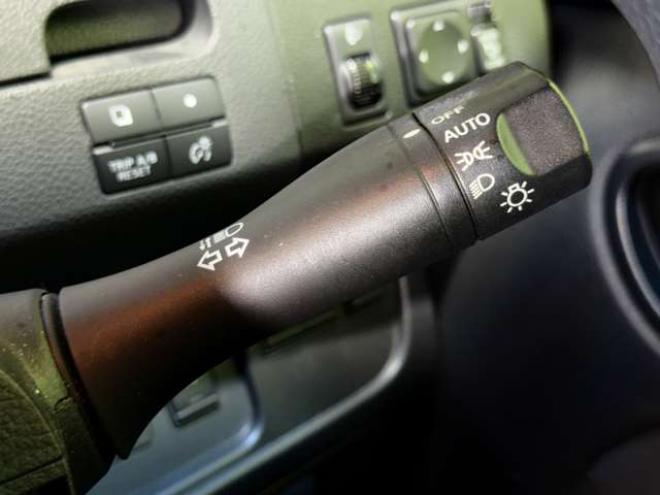 セレナ2.0 20X Vセレクション+Safety 4WD　防錆塗装4WDTVナビETCドラレコ積込タイヤ 2000