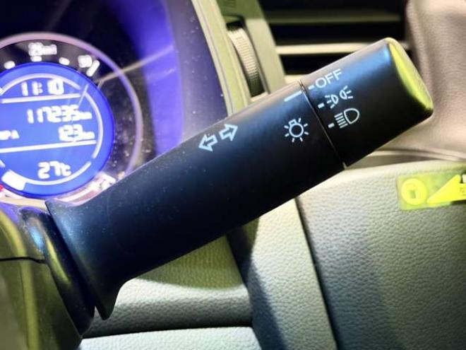 フィット1.3 13G Fパッケージ 4WD　防錆塗装4WDスマキー 1300