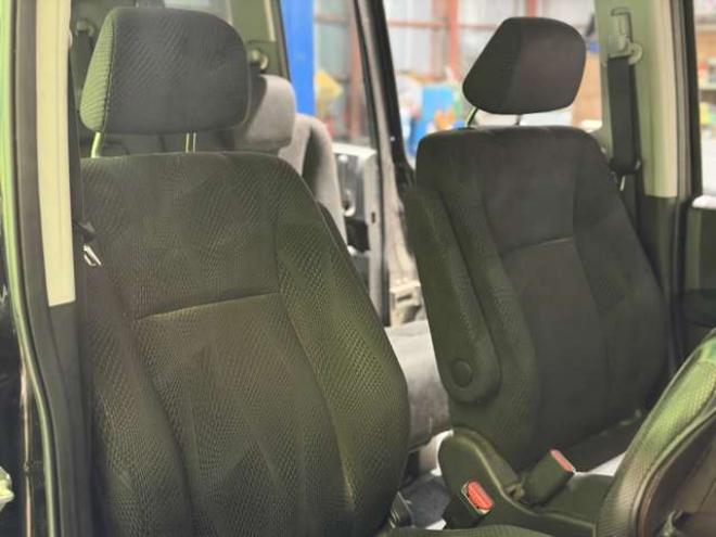 ステップワゴン2.0 スパーダ Z 4WD　防錆塗装4WDTVナビBカメETC 2000