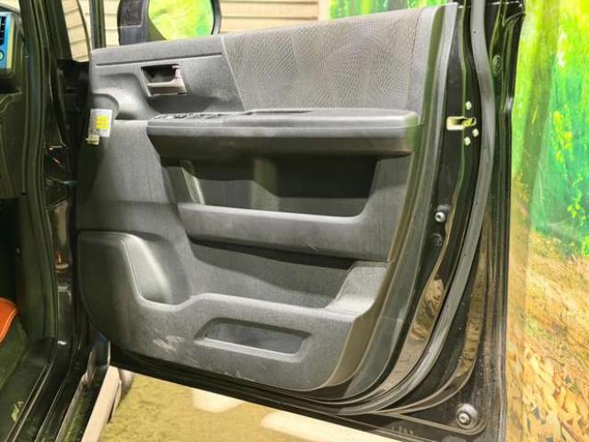 ステップワゴン2.0 スパーダ Z 4WD　防錆塗装4WDTVナビBカメETC 2000