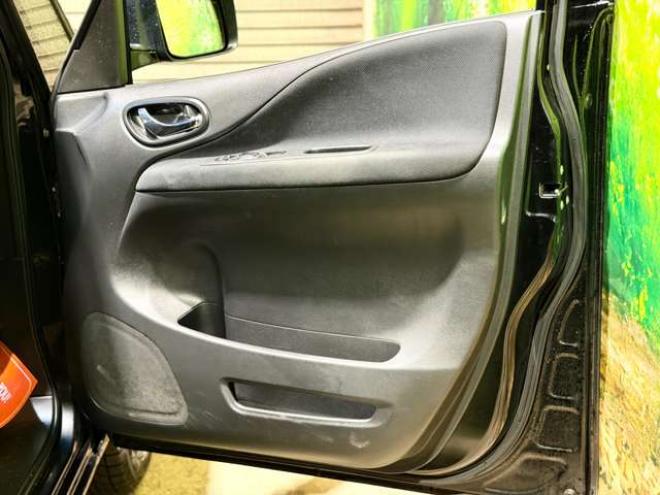 セレナ2.0 20S 4WD　防錆塗装4WDTVナビBカメエンスタETC 2000